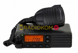 Рация Motorola VX-2200E